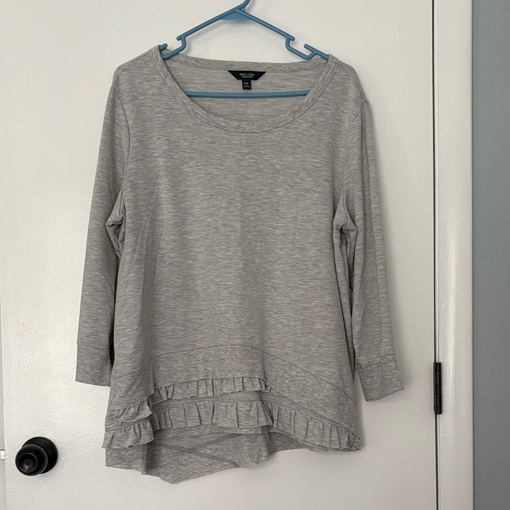Simply Vera Vera Wang Light Gray Long Sleeve Top with Ruffle Hem